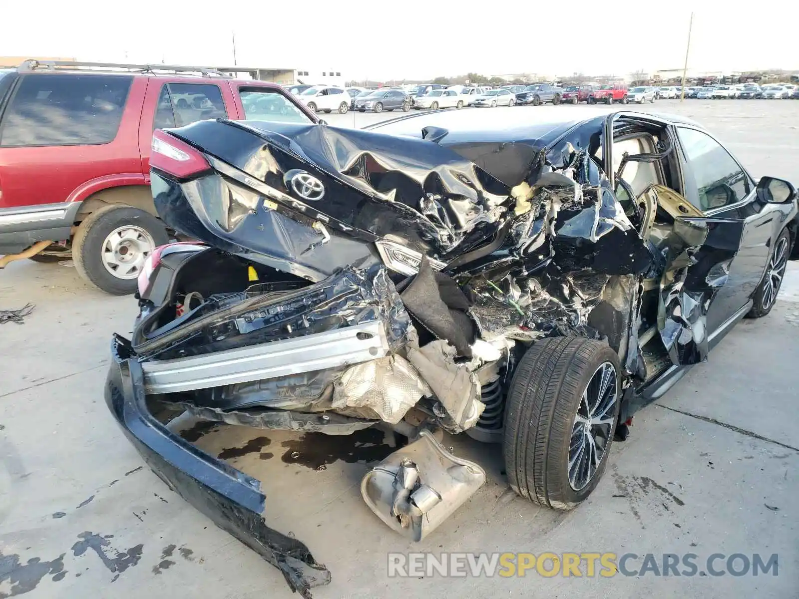 9 Photograph of a damaged car 4T1B11HK2KU776610 TOYOTA CAMRY 2019