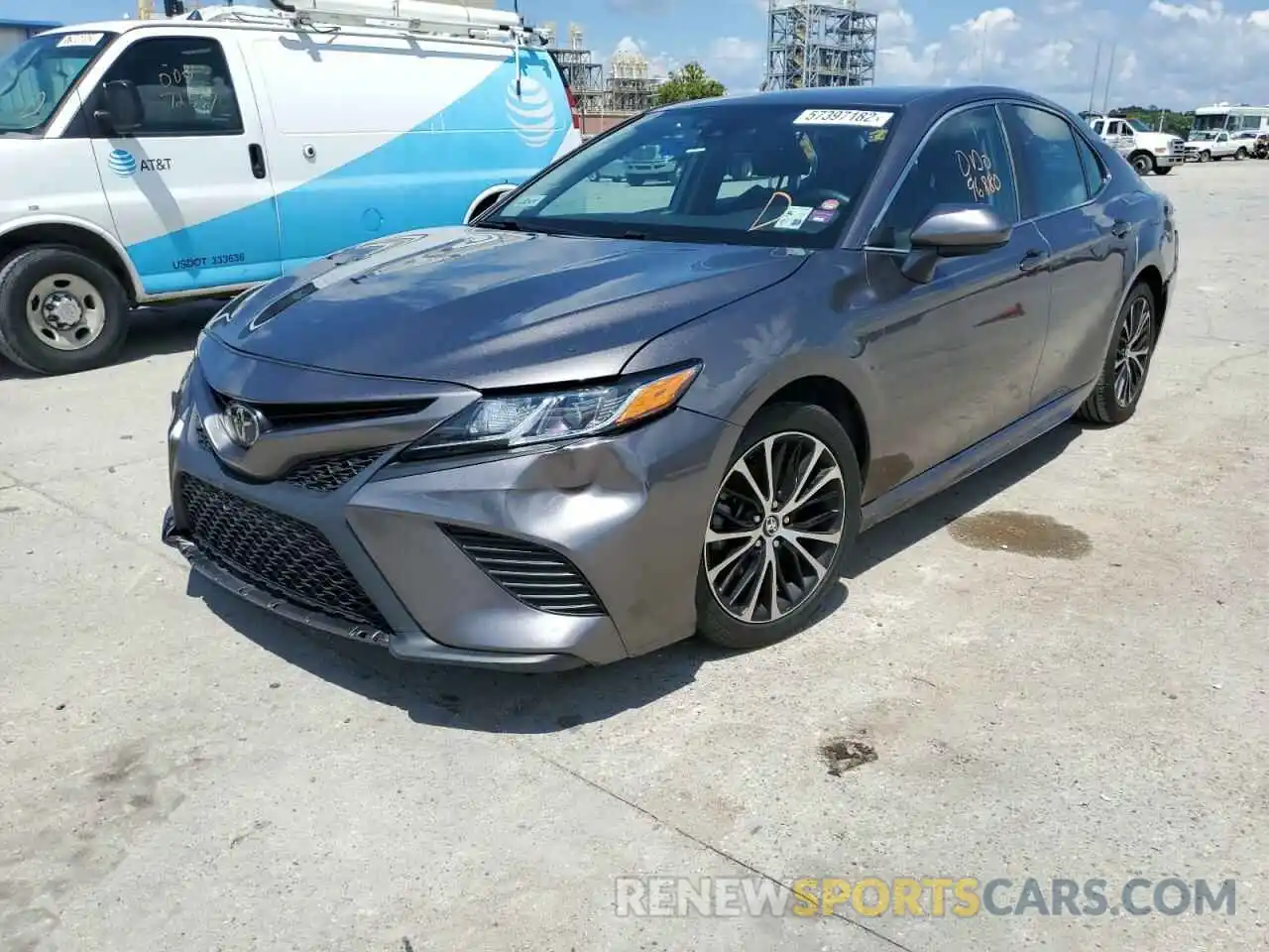 2 Photograph of a damaged car 4T1B11HK2KU780592 TOYOTA CAMRY 2019