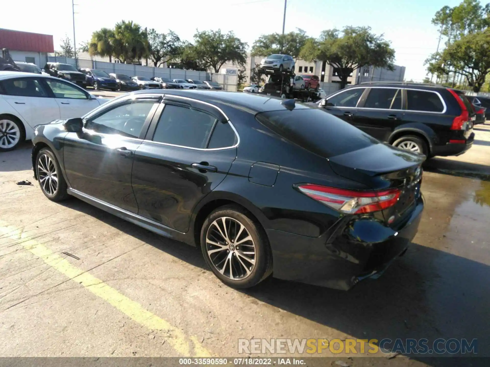 3 Photograph of a damaged car 4T1B11HK2KU785193 TOYOTA CAMRY 2019