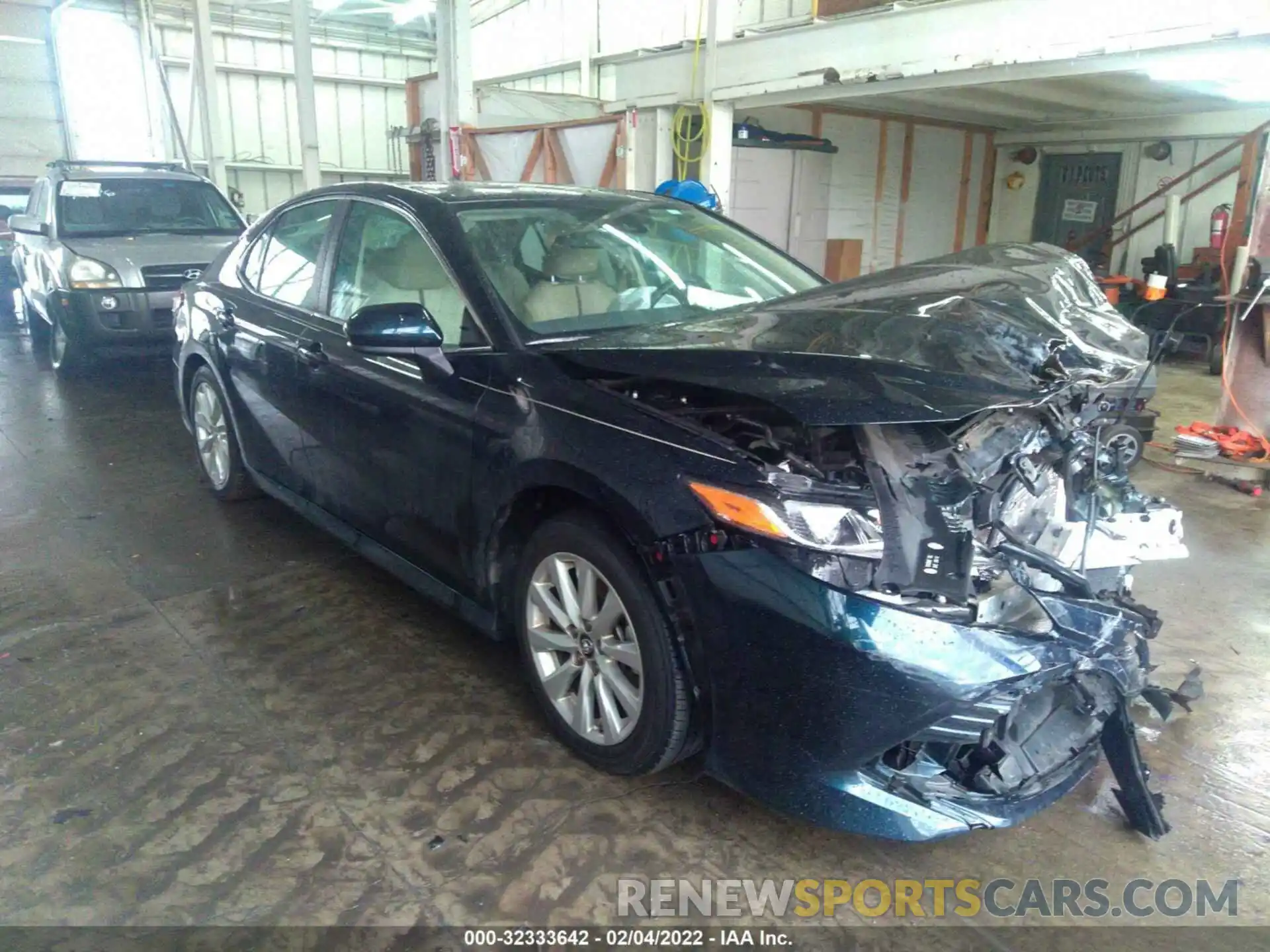 1 Photograph of a damaged car 4T1B11HK2KU786912 TOYOTA CAMRY 2019