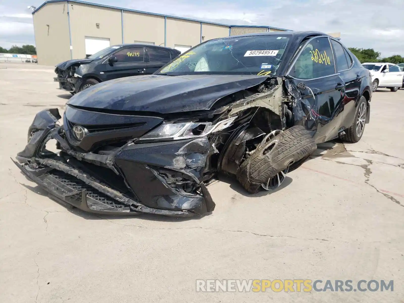 2 Photograph of a damaged car 4T1B11HK2KU787817 TOYOTA CAMRY 2019