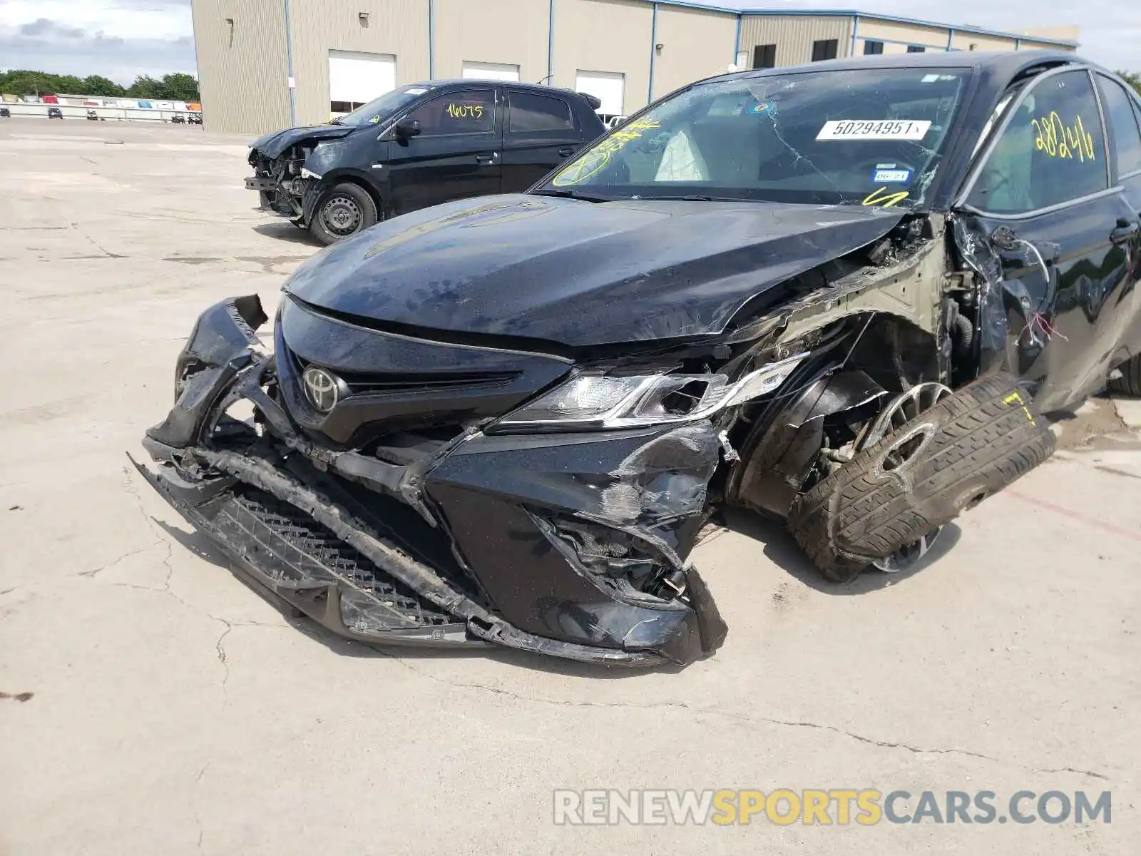 9 Photograph of a damaged car 4T1B11HK2KU787817 TOYOTA CAMRY 2019