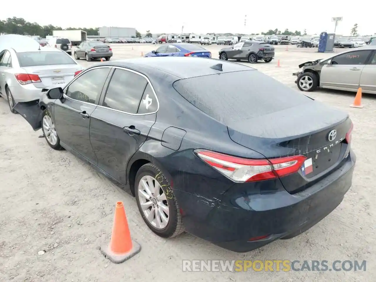 3 Photograph of a damaged car 4T1B11HK2KU789843 TOYOTA CAMRY 2019