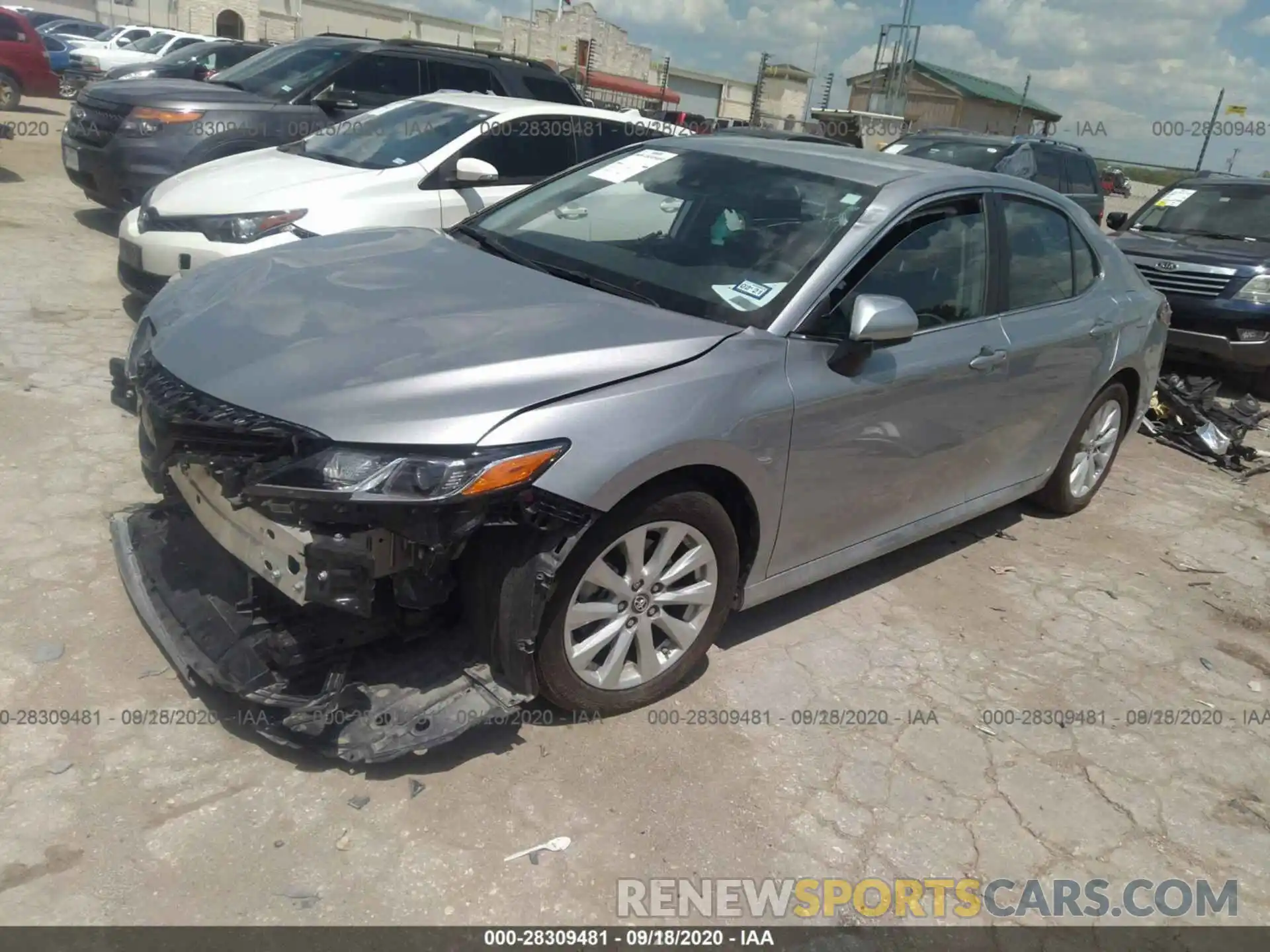 14 Photograph of a damaged car 4T1B11HK2KU790149 TOYOTA CAMRY 2019