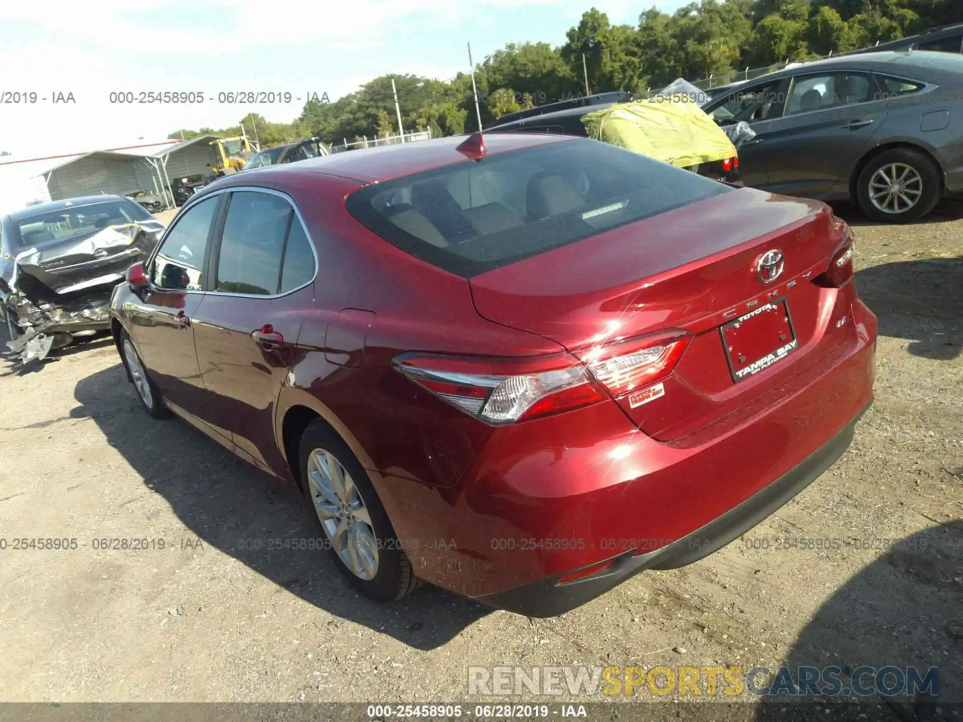 3 Photograph of a damaged car 4T1B11HK2KU795187 TOYOTA CAMRY 2019