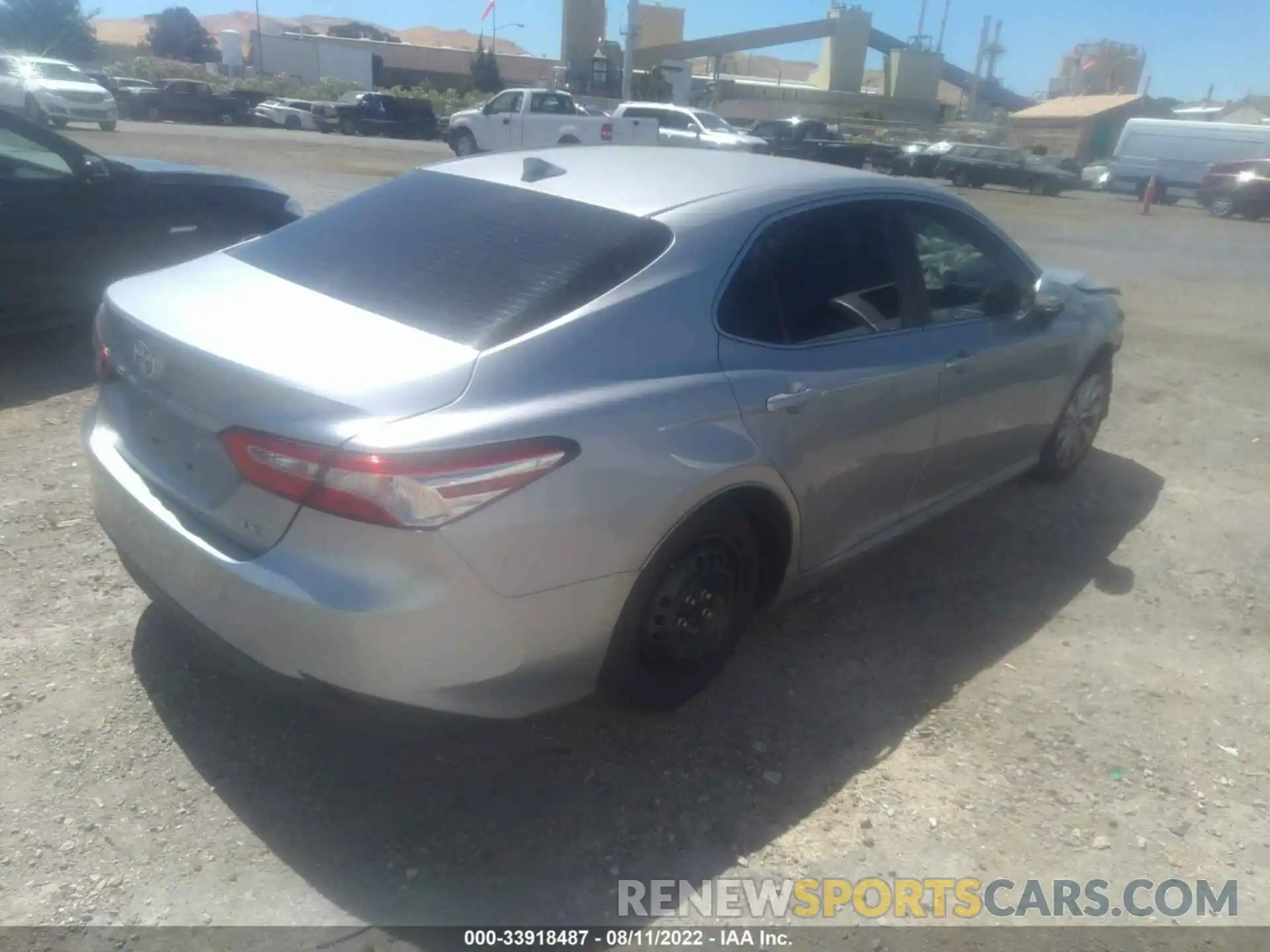 4 Photograph of a damaged car 4T1B11HK2KU795884 TOYOTA CAMRY 2019