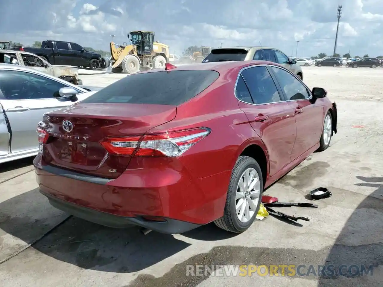 4 Photograph of a damaged car 4T1B11HK2KU804941 TOYOTA CAMRY 2019