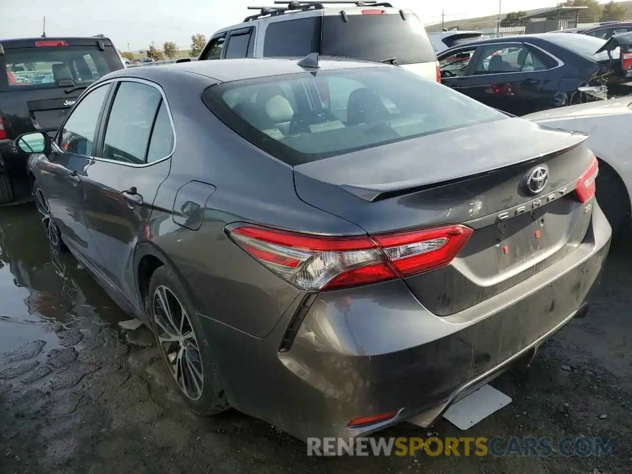 2 Photograph of a damaged car 4T1B11HK2KU805653 TOYOTA CAMRY 2019