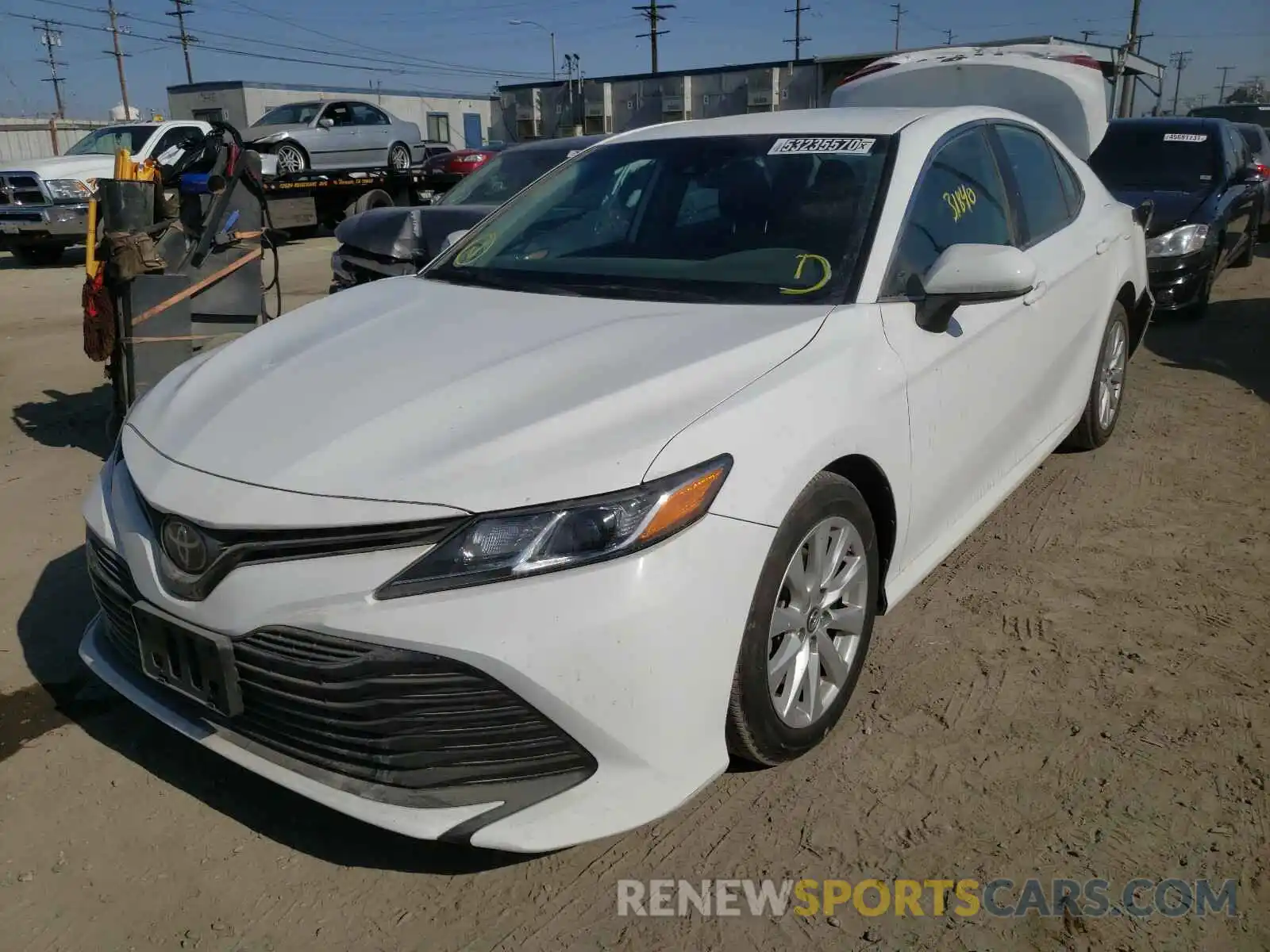 2 Photograph of a damaged car 4T1B11HK2KU807578 TOYOTA CAMRY 2019