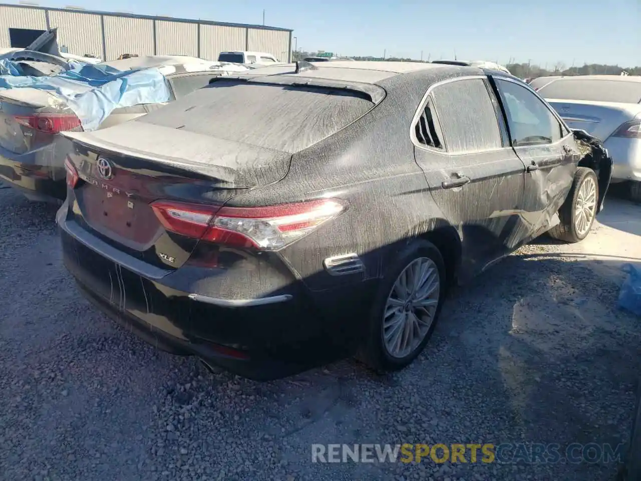 4 Photograph of a damaged car 4T1B11HK2KU811078 TOYOTA CAMRY 2019