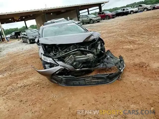 13 Photograph of a damaged car 4T1B11HK2KU822419 TOYOTA CAMRY 2019