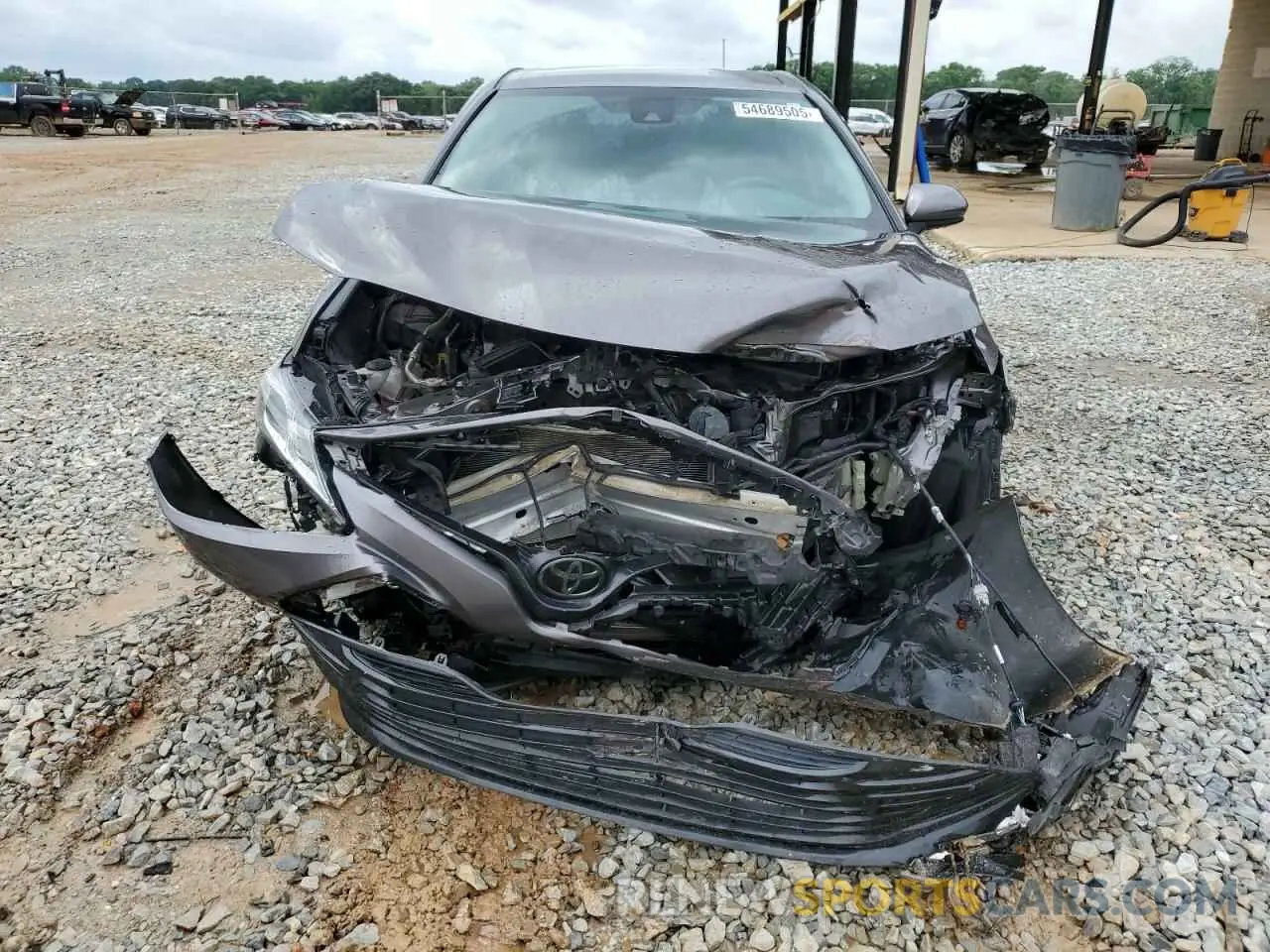 5 Photograph of a damaged car 4T1B11HK2KU822419 TOYOTA CAMRY 2019