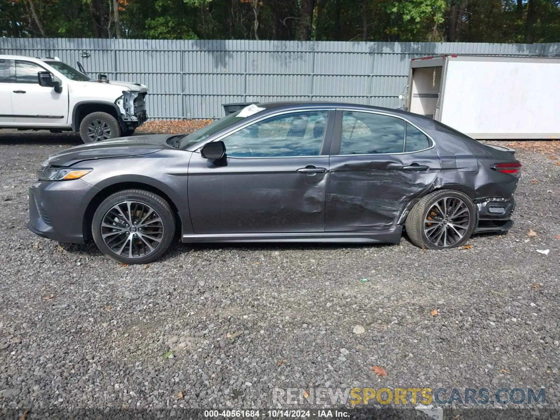 14 Photograph of a damaged car 4T1B11HK2KU823232 TOYOTA CAMRY 2019