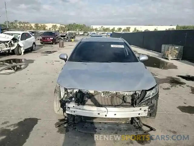 14 Photograph of a damaged car 4T1B11HK2KU830861 TOYOTA CAMRY 2019