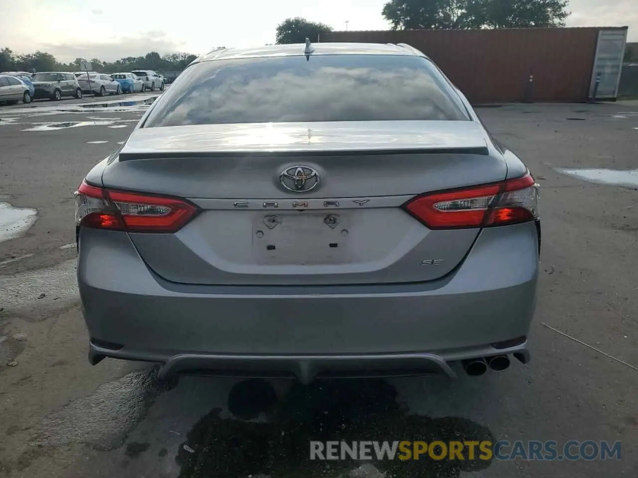 6 Photograph of a damaged car 4T1B11HK2KU830861 TOYOTA CAMRY 2019