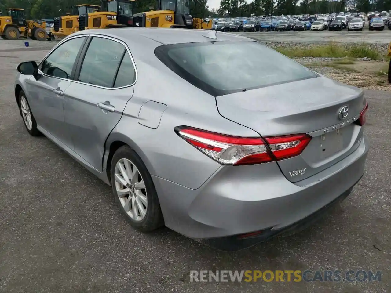 3 Photograph of a damaged car 4T1B11HK2KU835669 TOYOTA CAMRY 2019