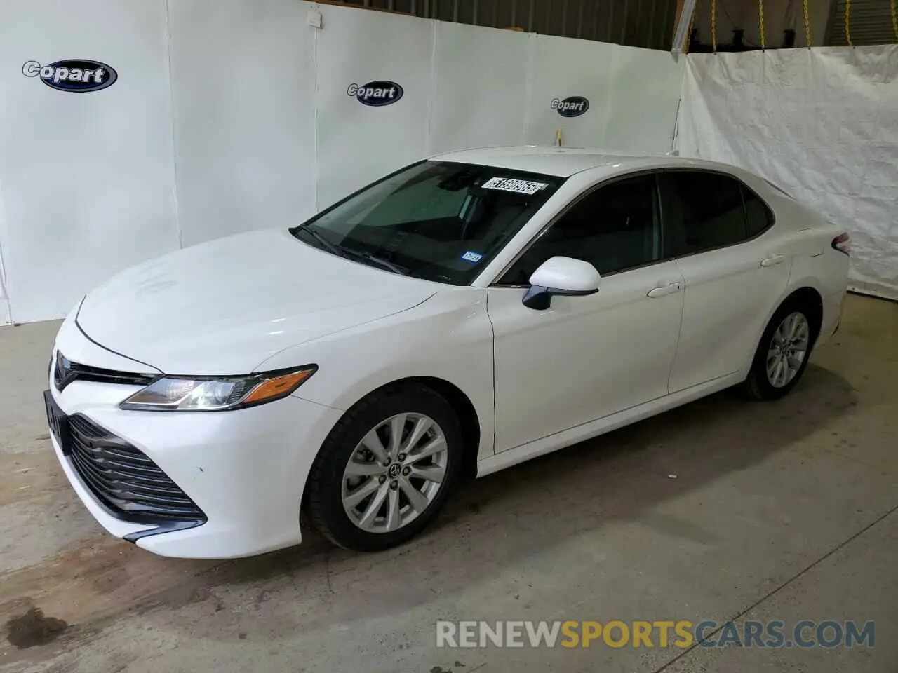 1 Photograph of a damaged car 4T1B11HK2KU839141 TOYOTA CAMRY 2019