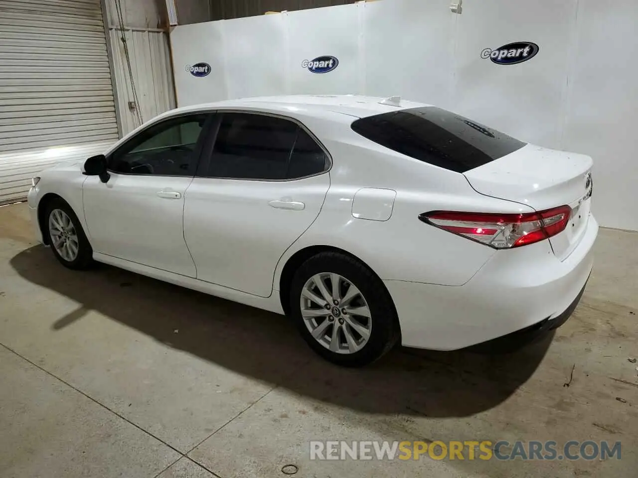 2 Photograph of a damaged car 4T1B11HK2KU839141 TOYOTA CAMRY 2019