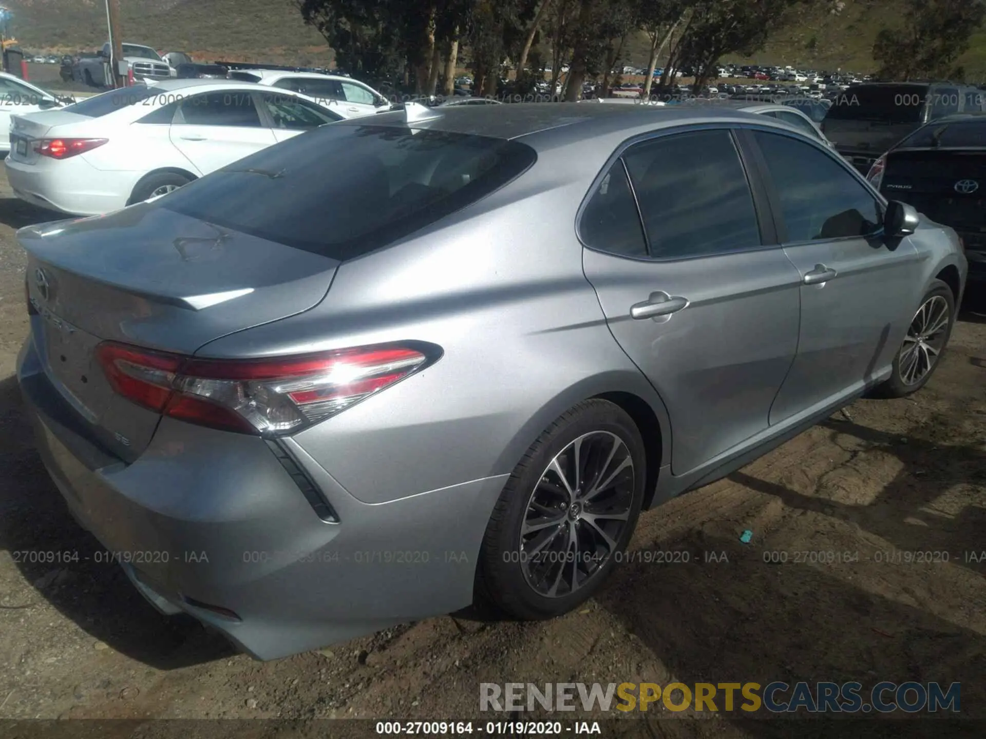 4 Photograph of a damaged car 4T1B11HK2KU839236 TOYOTA CAMRY 2019