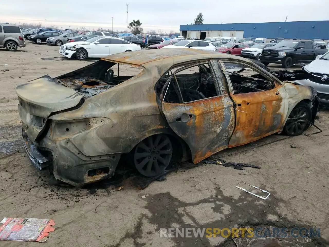 3 Photograph of a damaged car 4T1B11HK2KU840578 TOYOTA CAMRY 2019