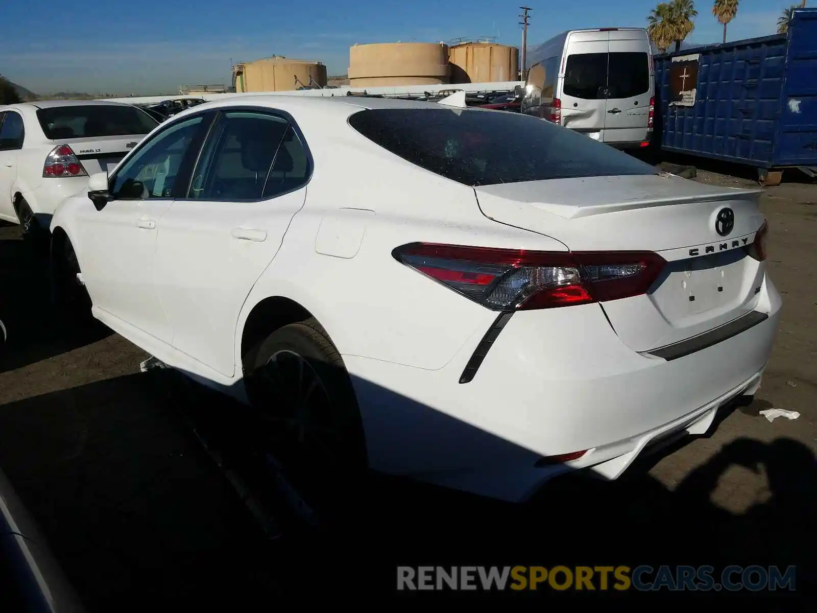 3 Photograph of a damaged car 4T1B11HK2KU840614 TOYOTA CAMRY 2019