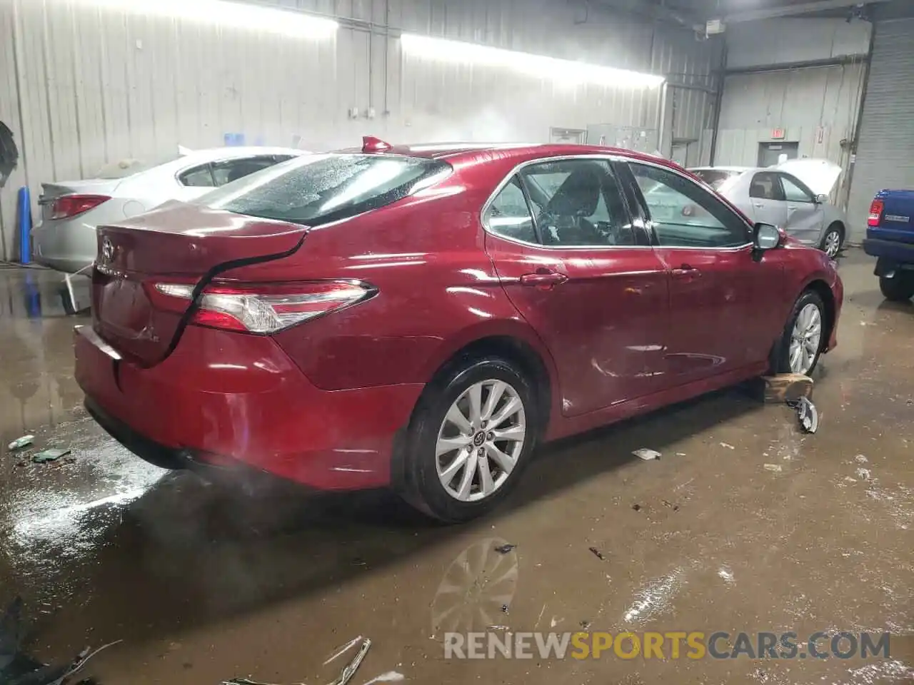 3 Photograph of a damaged car 4T1B11HK2KU841424 TOYOTA CAMRY 2019