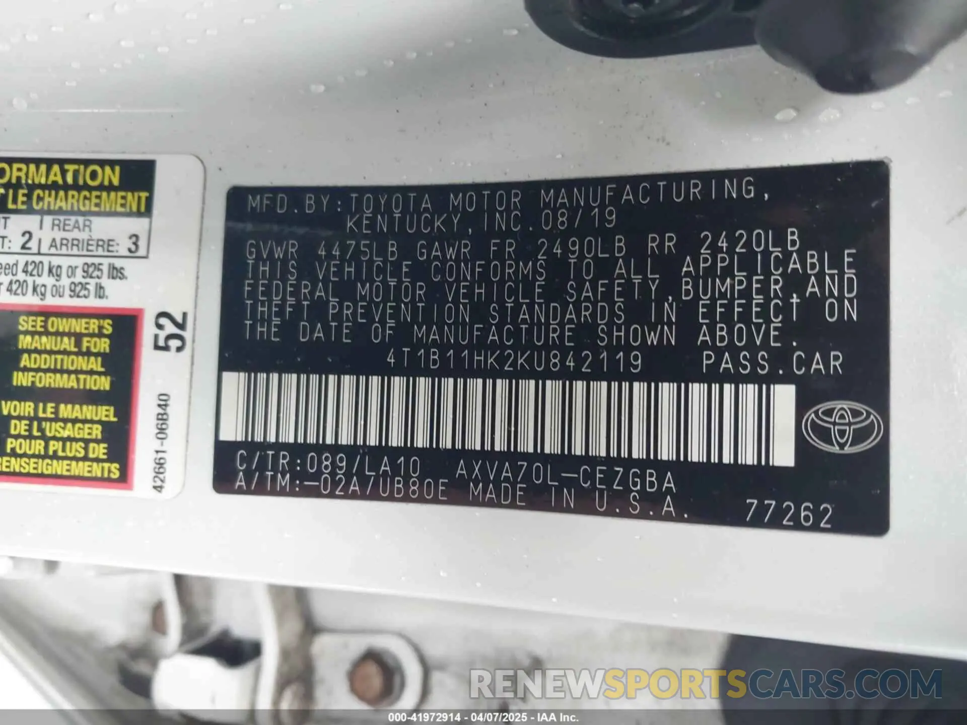 9 Photograph of a damaged car 4T1B11HK2KU842119 TOYOTA CAMRY 2019