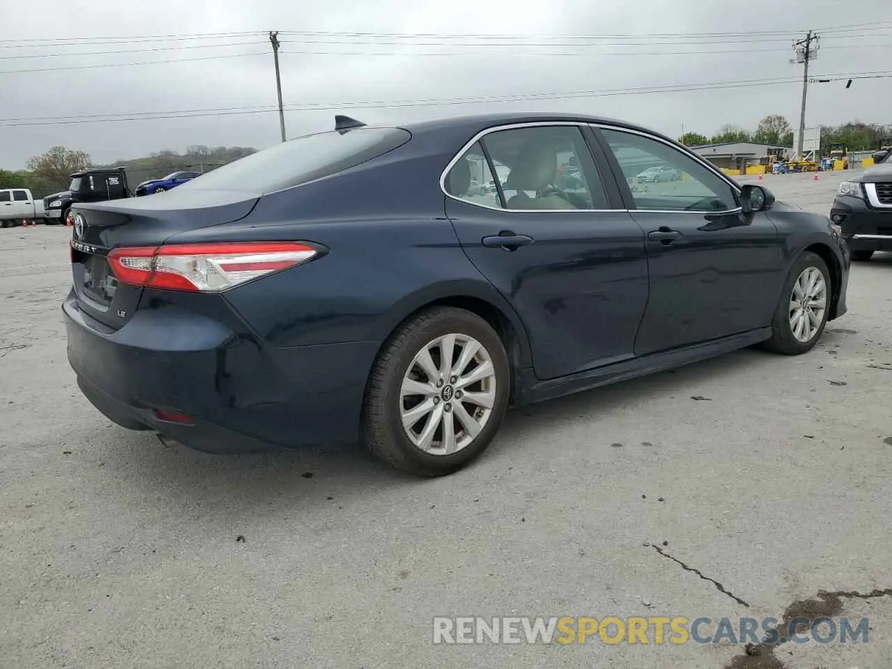 3 Photograph of a damaged car 4T1B11HK2KU842475 TOYOTA CAMRY 2019