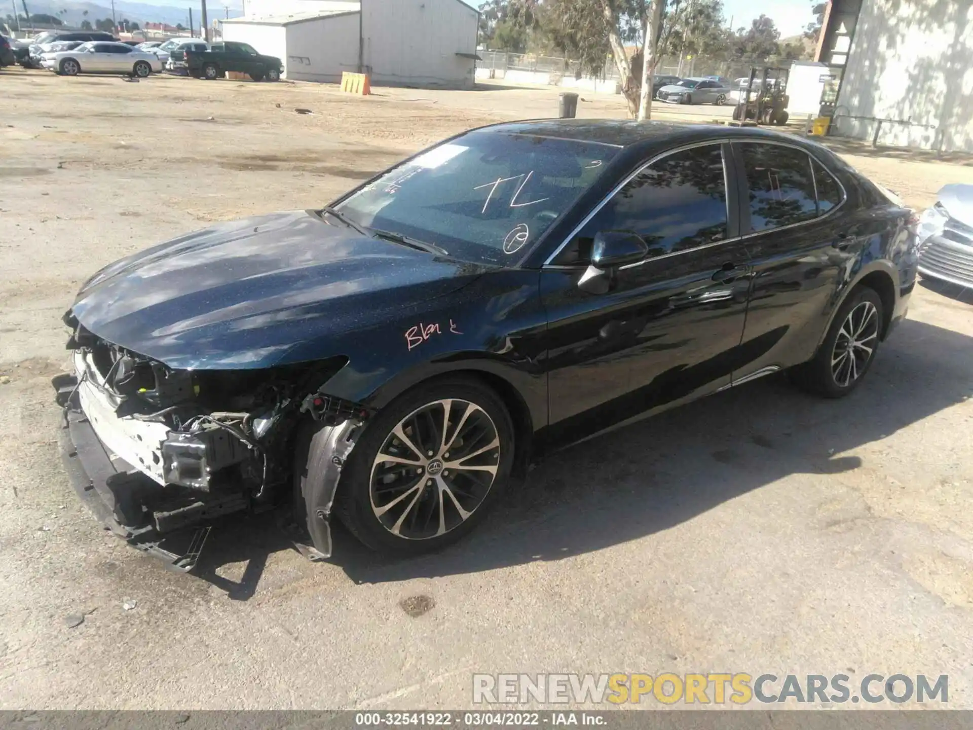 2 Photograph of a damaged car 4T1B11HK2KU845991 TOYOTA CAMRY 2019