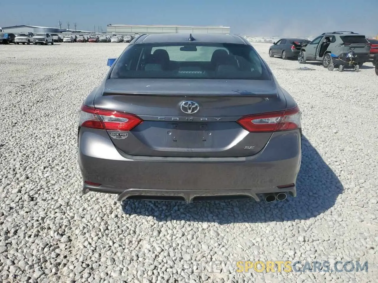 6 Photograph of a damaged car 4T1B11HK2KU847241 TOYOTA CAMRY 2019