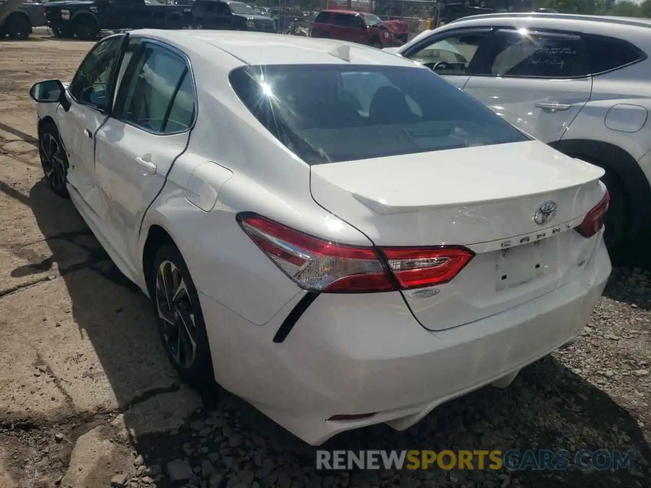 3 Photograph of a damaged car 4T1B11HK2KU856179 TOYOTA CAMRY 2019