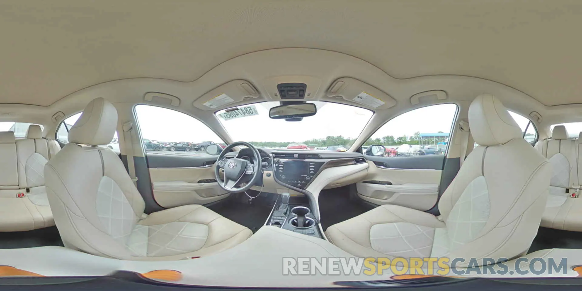 14 Photograph of a damaged car 4T1B11HK2KU856666 TOYOTA CAMRY 2019