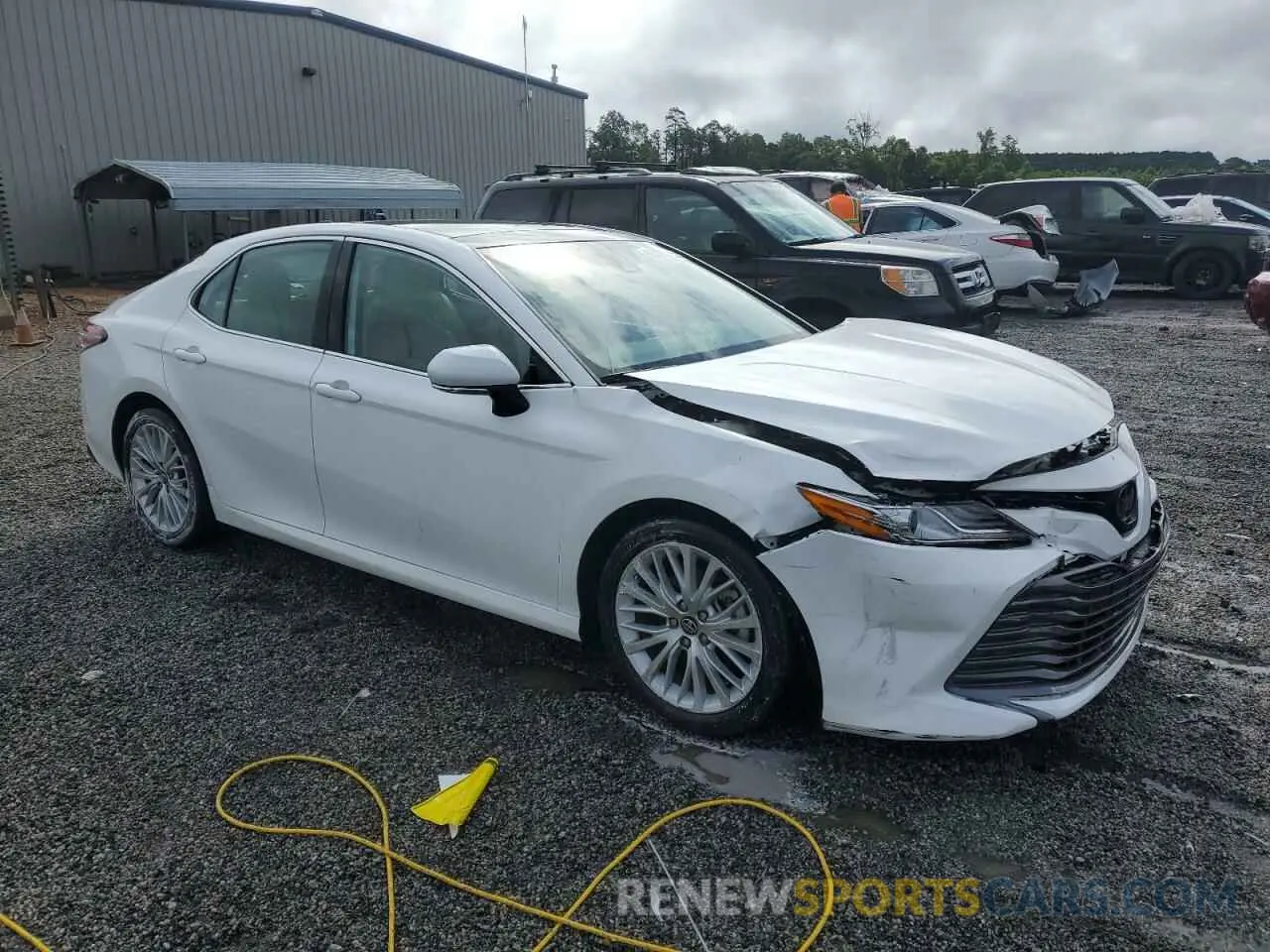 4 Photograph of a damaged car 4T1B11HK2KU856666 TOYOTA CAMRY 2019