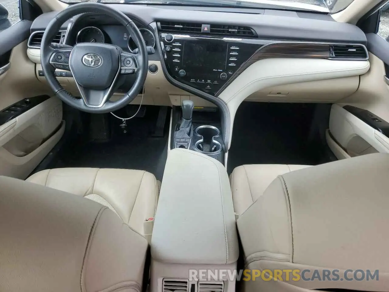 8 Photograph of a damaged car 4T1B11HK2KU856666 TOYOTA CAMRY 2019