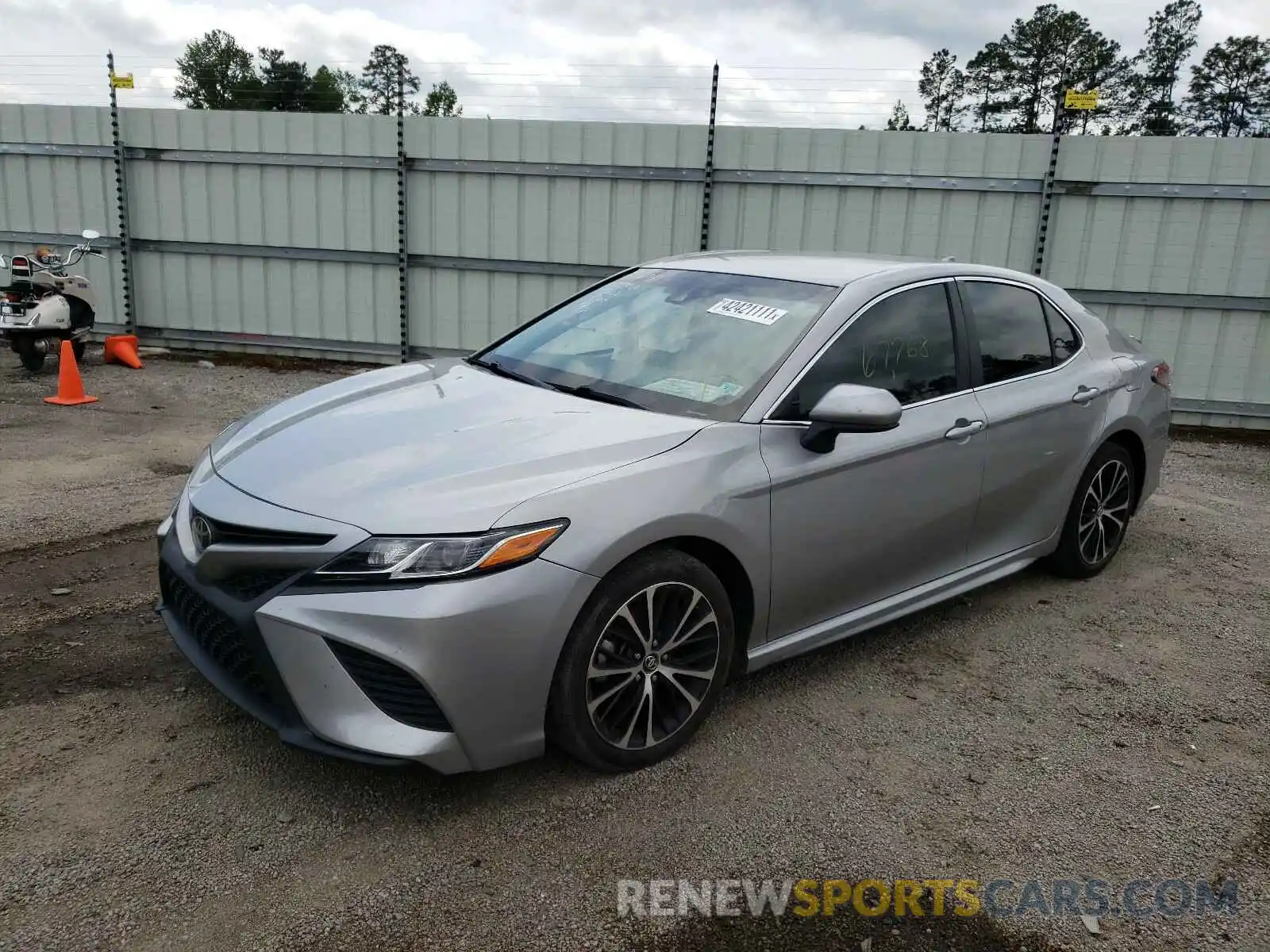 2 Photograph of a damaged car 4T1B11HK3KU161192 TOYOTA CAMRY 2019