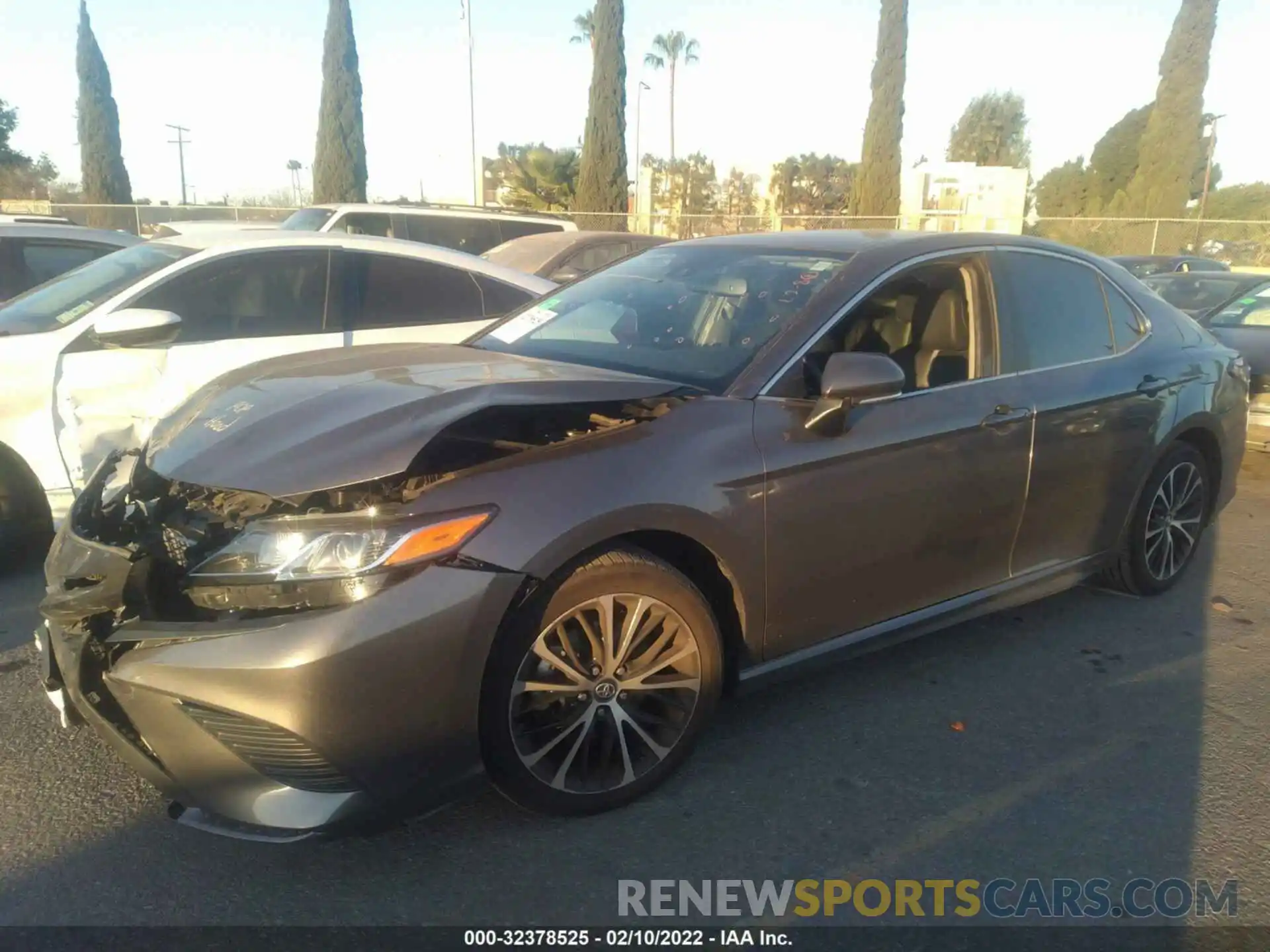 2 Photograph of a damaged car 4T1B11HK3KU165484 TOYOTA CAMRY 2019