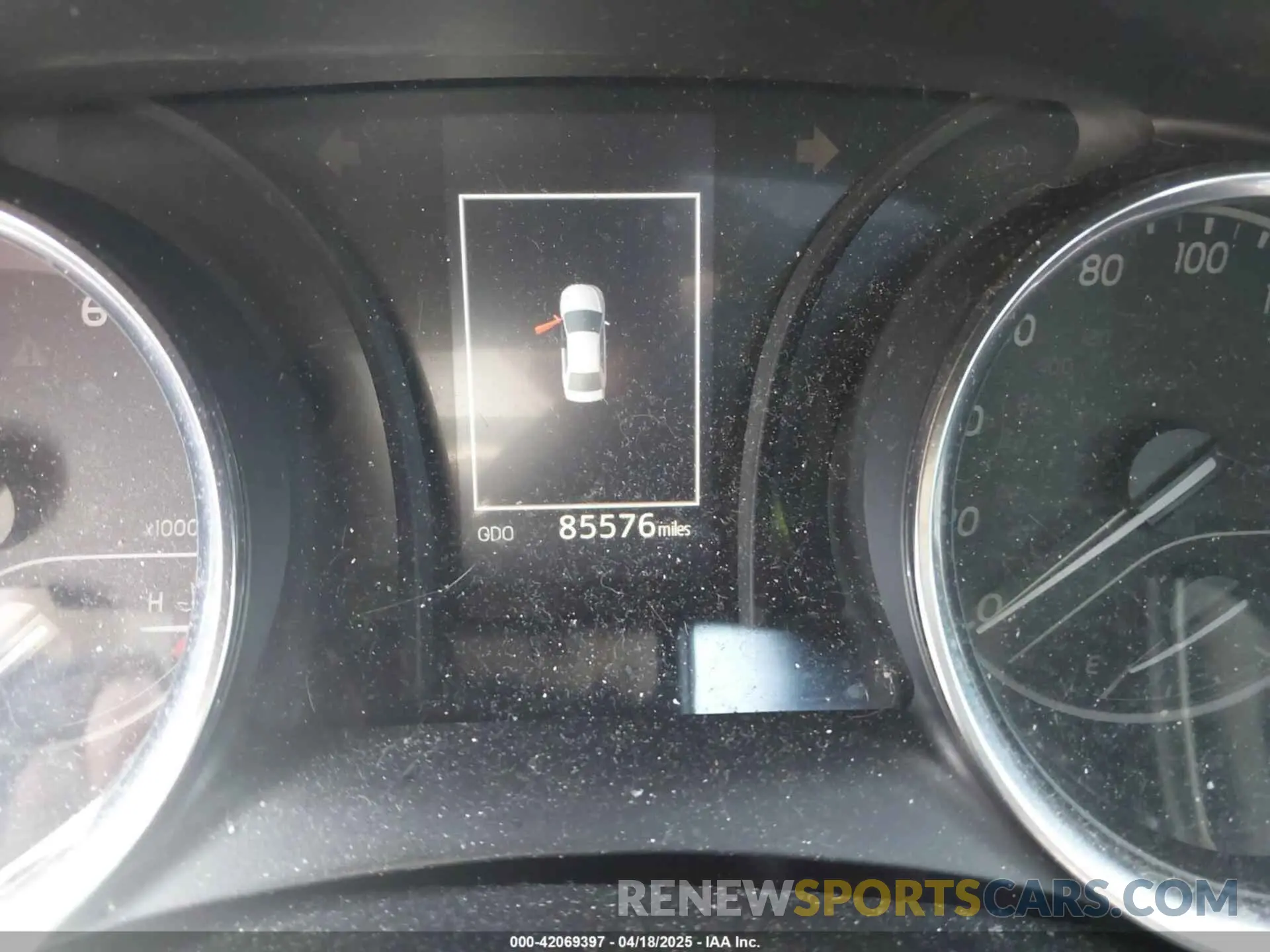 16 Photograph of a damaged car 4T1B11HK3KU166599 TOYOTA CAMRY 2019