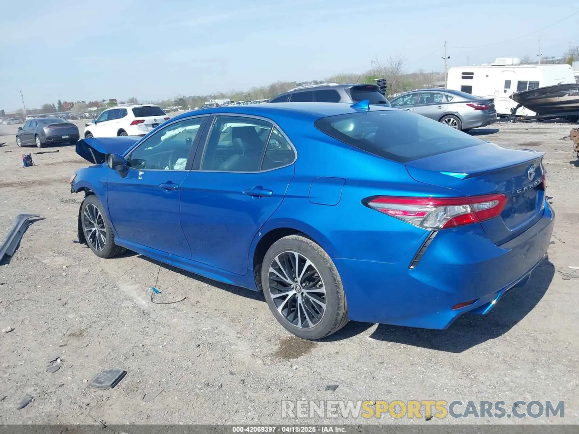 3 Photograph of a damaged car 4T1B11HK3KU166599 TOYOTA CAMRY 2019