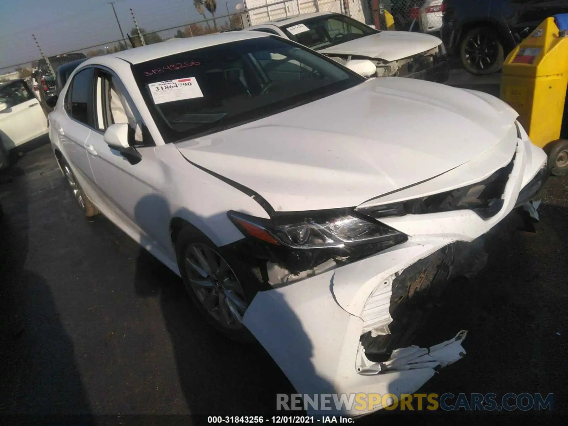 1 Photograph of a damaged car 4T1B11HK3KU172094 TOYOTA CAMRY 2019