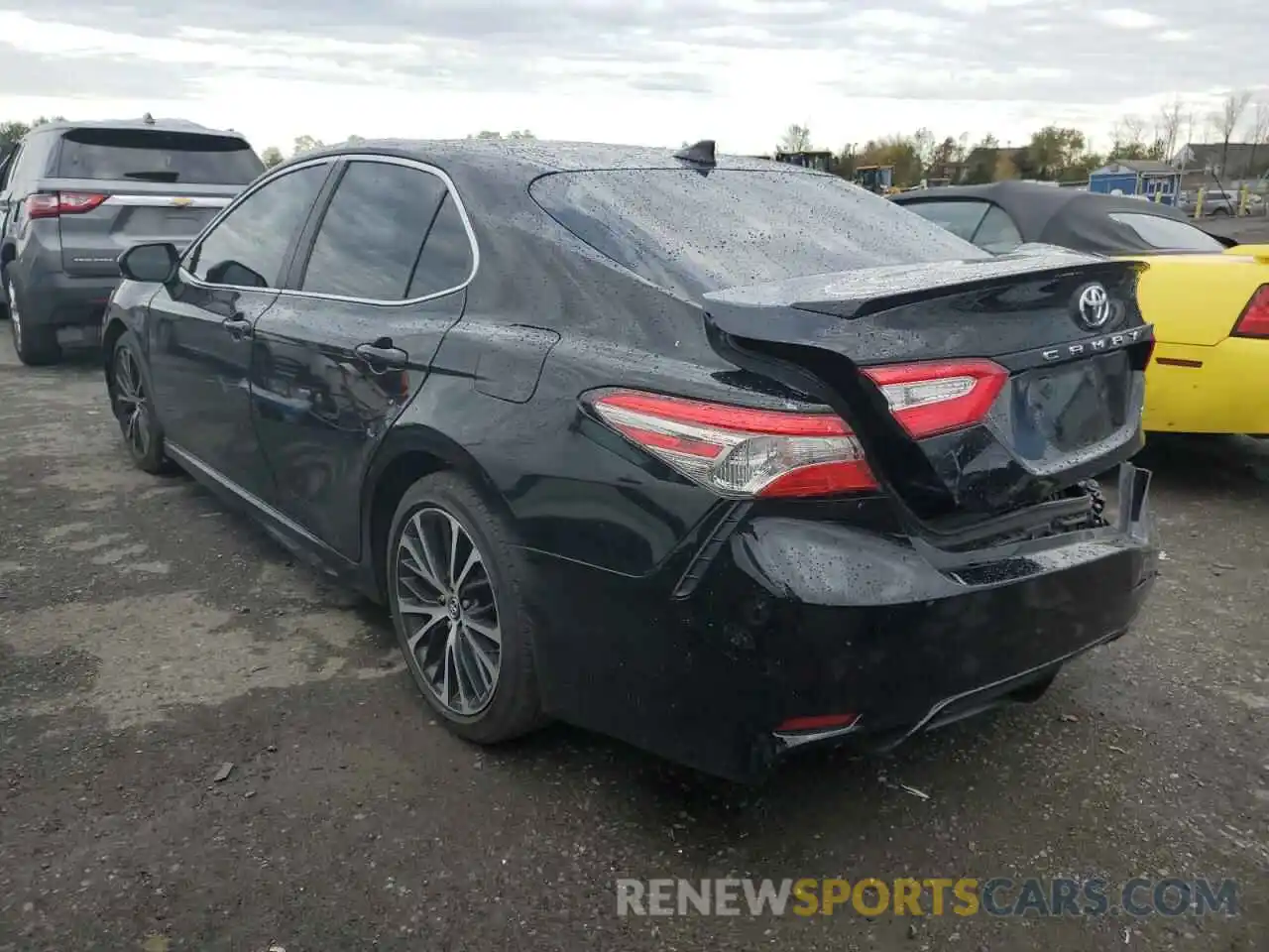 3 Photograph of a damaged car 4T1B11HK3KU172161 TOYOTA CAMRY 2019