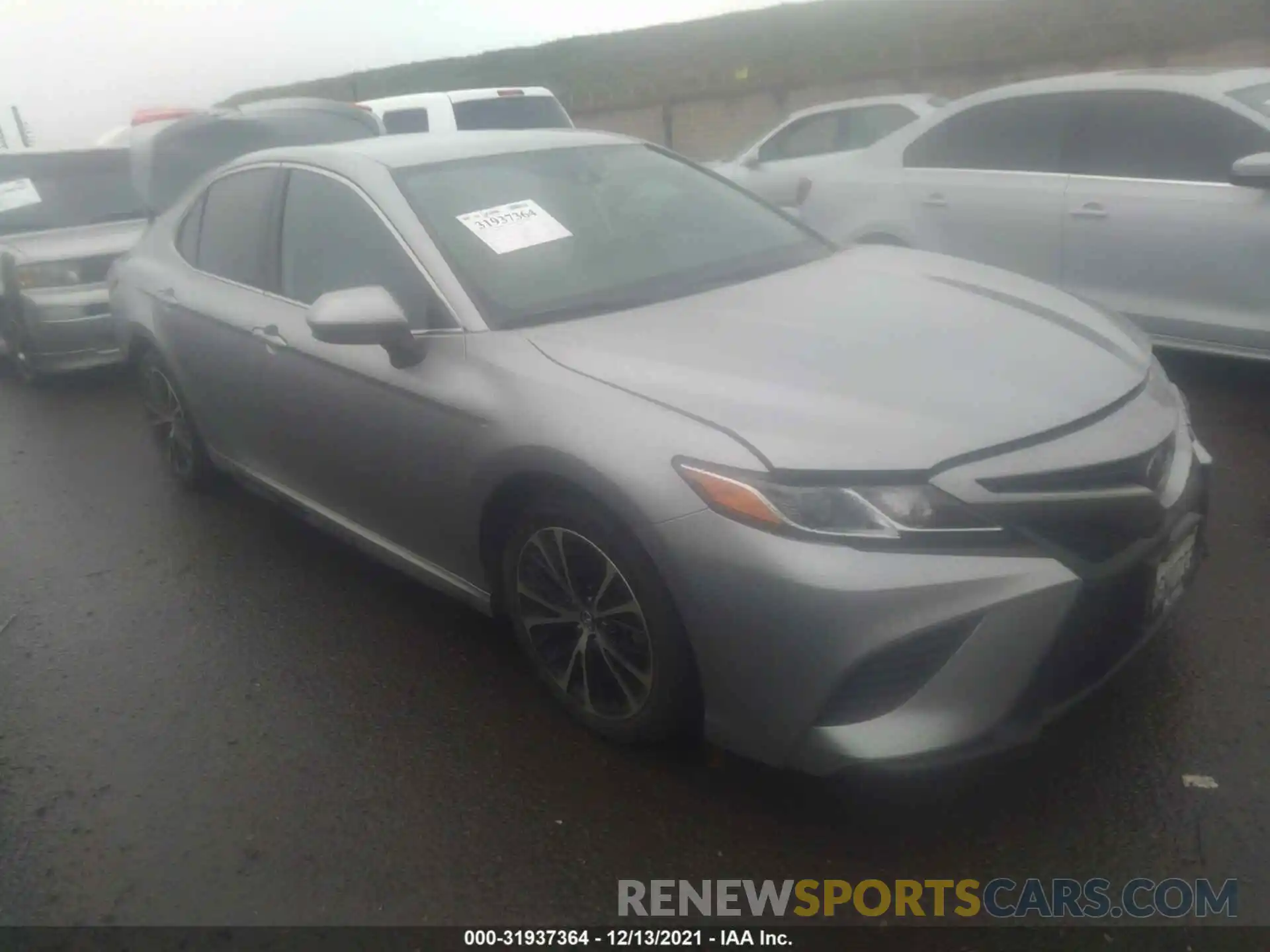 1 Photograph of a damaged car 4T1B11HK3KU172807 TOYOTA CAMRY 2019