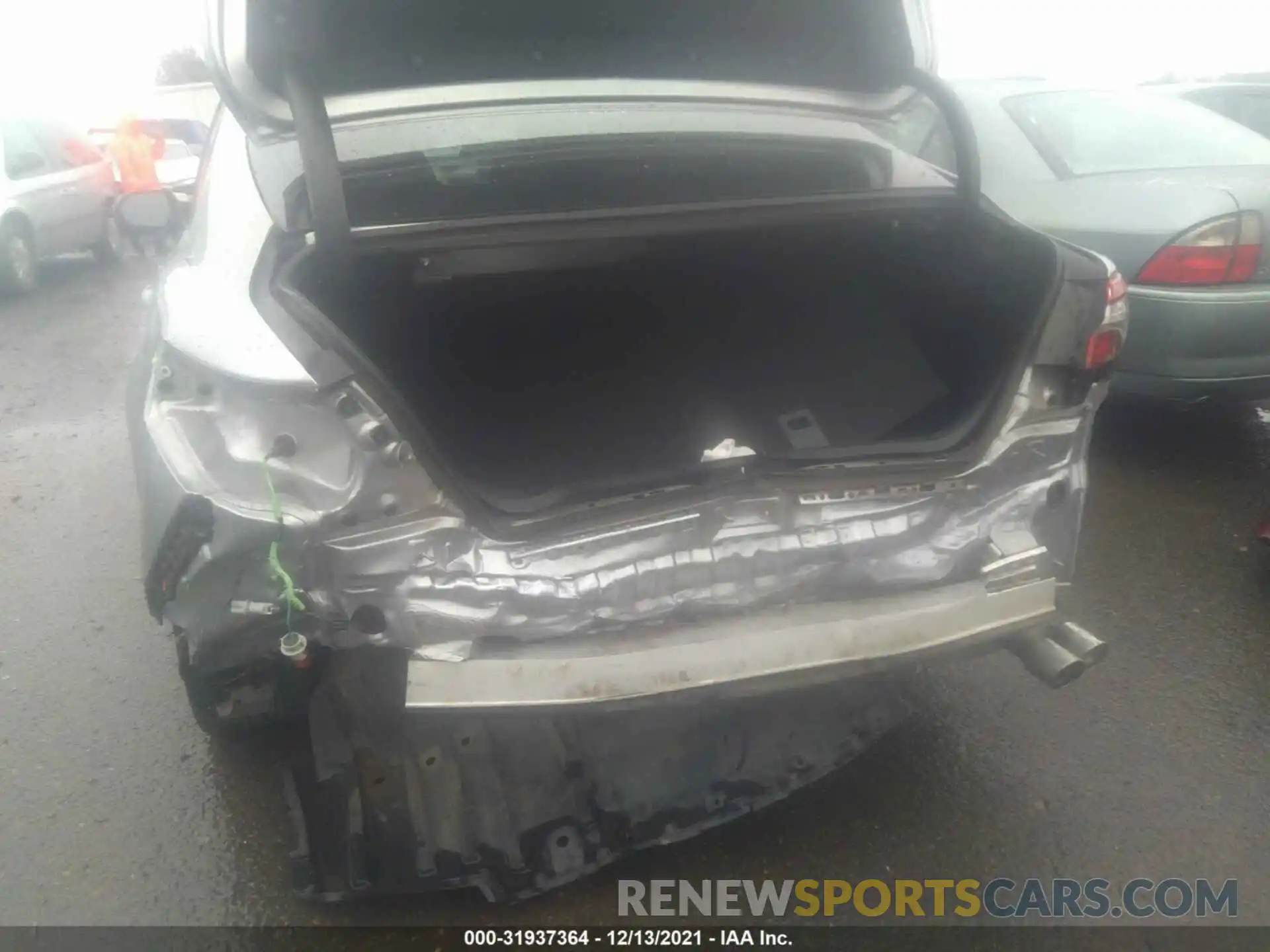 6 Photograph of a damaged car 4T1B11HK3KU172807 TOYOTA CAMRY 2019