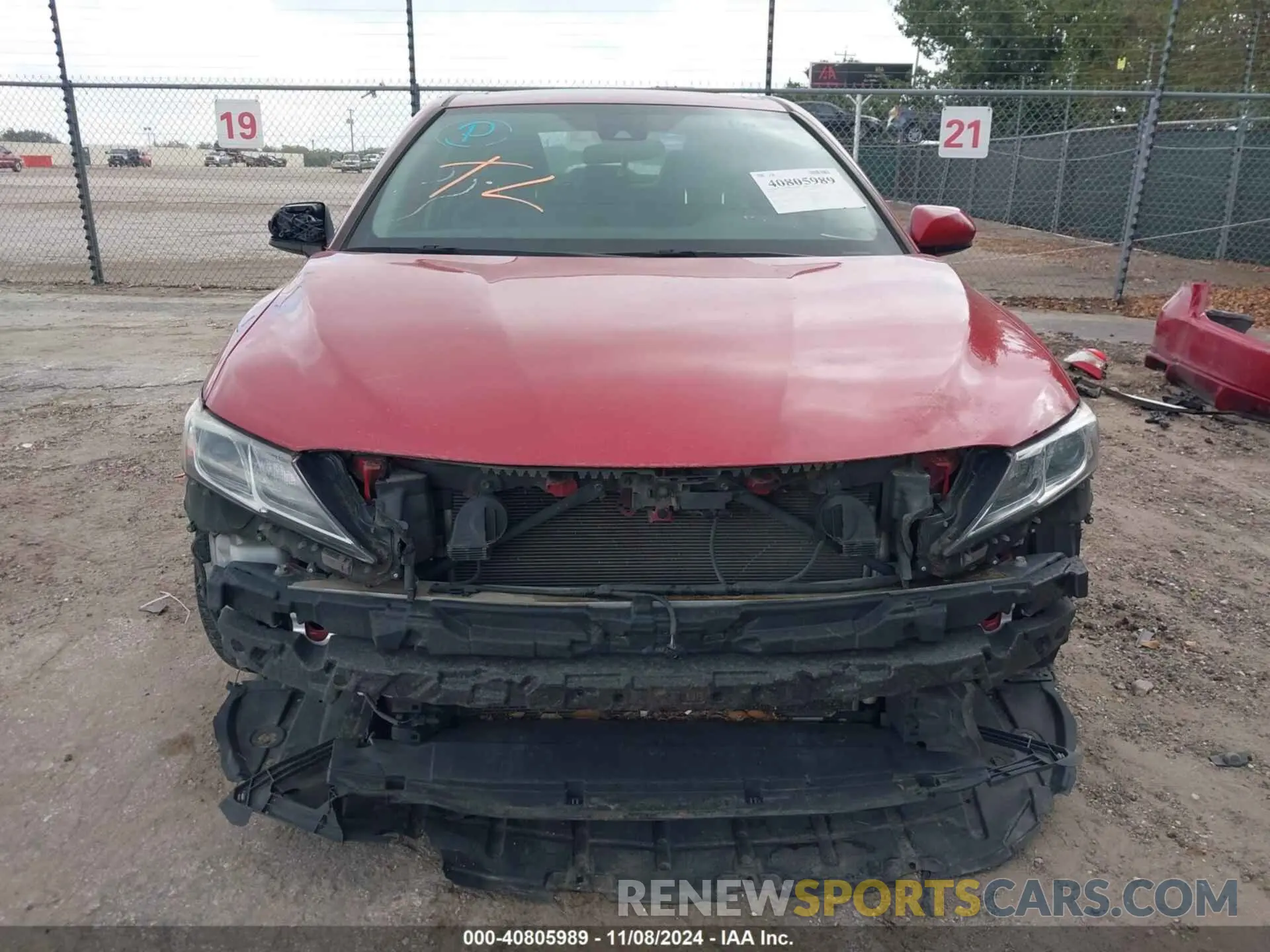 13 Photograph of a damaged car 4T1B11HK3KU181443 TOYOTA CAMRY 2019