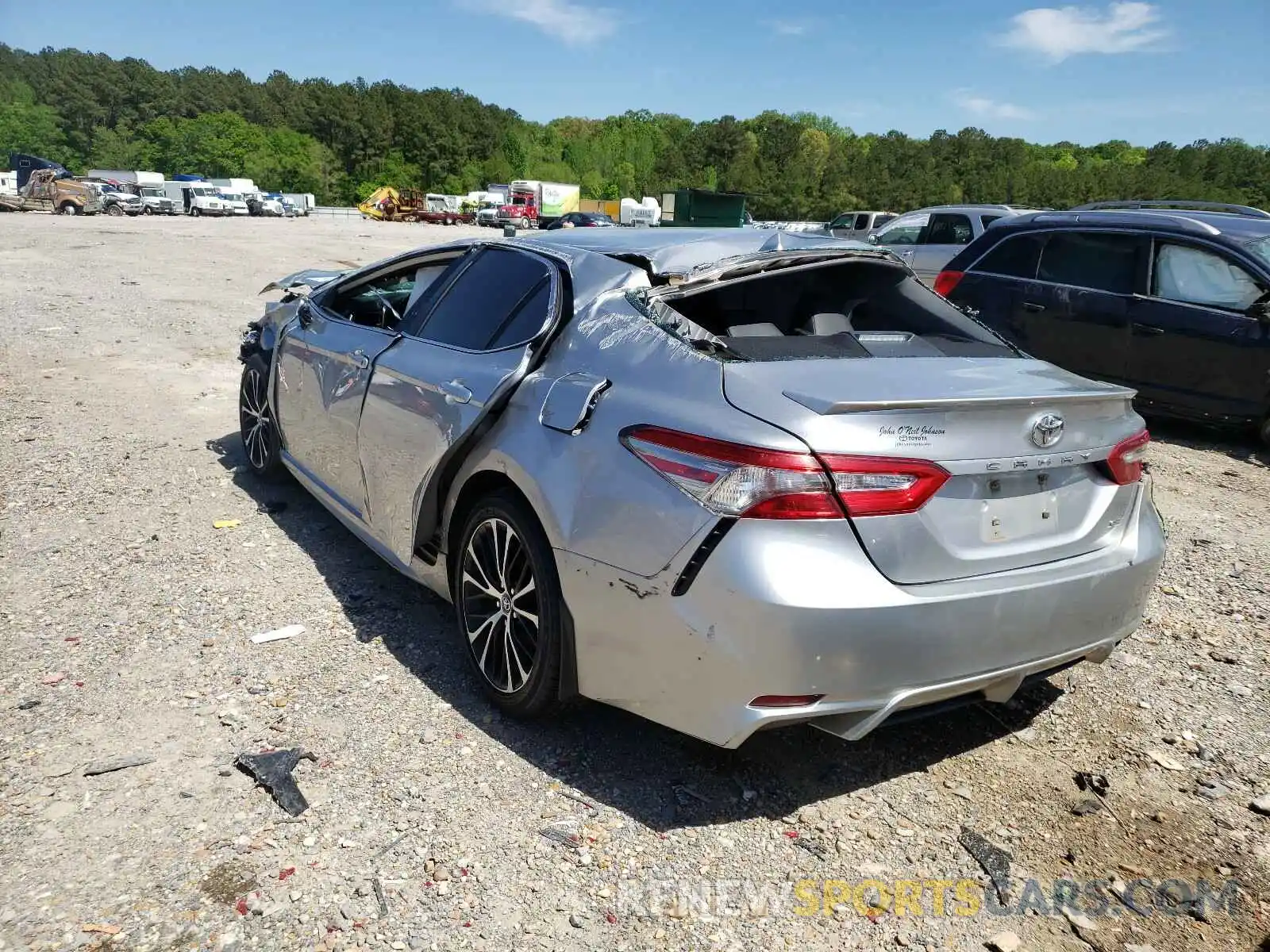 3 Photograph of a damaged car 4T1B11HK3KU187131 TOYOTA CAMRY 2019