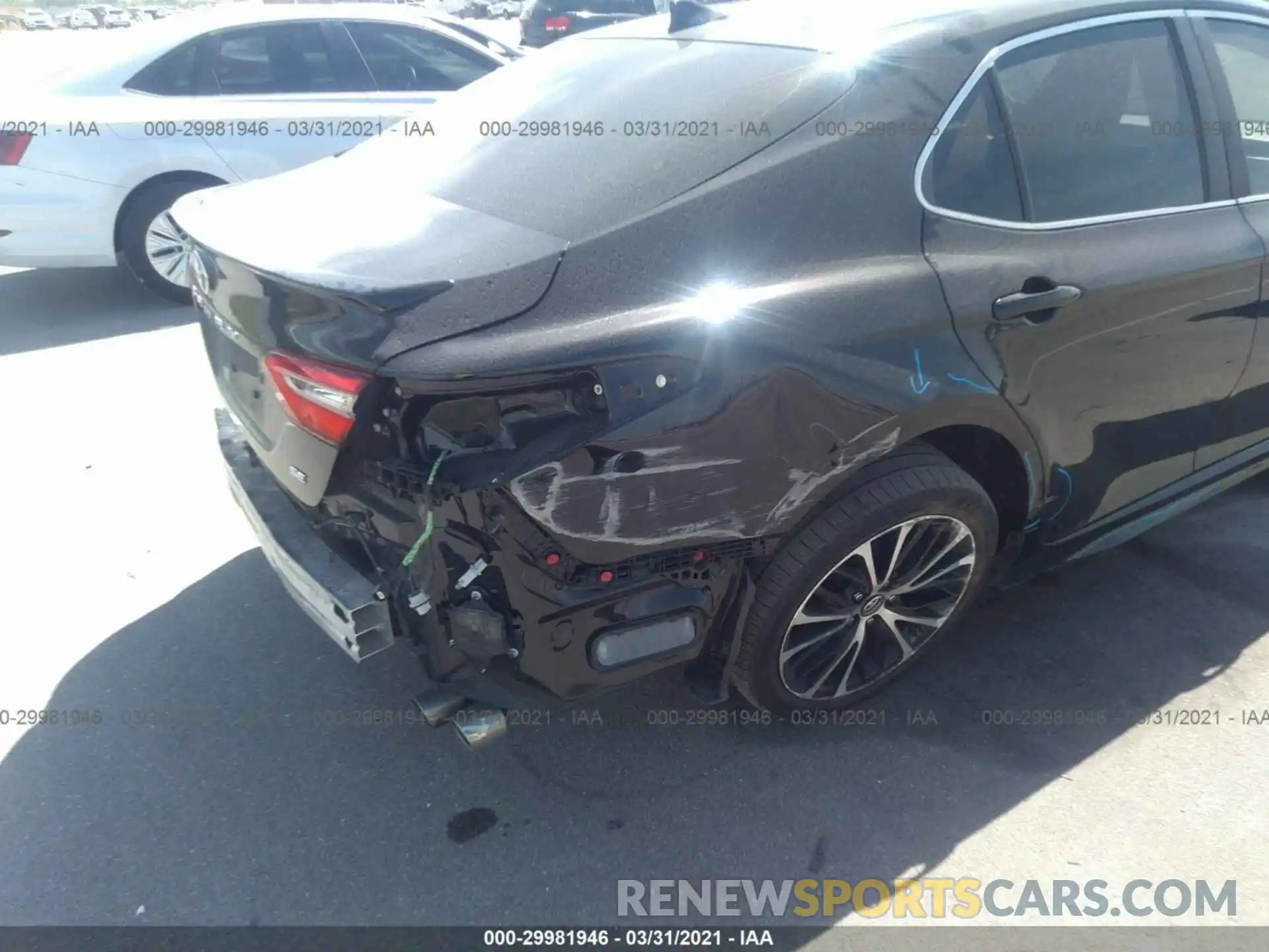 6 Photograph of a damaged car 4T1B11HK3KU188070 TOYOTA CAMRY 2019