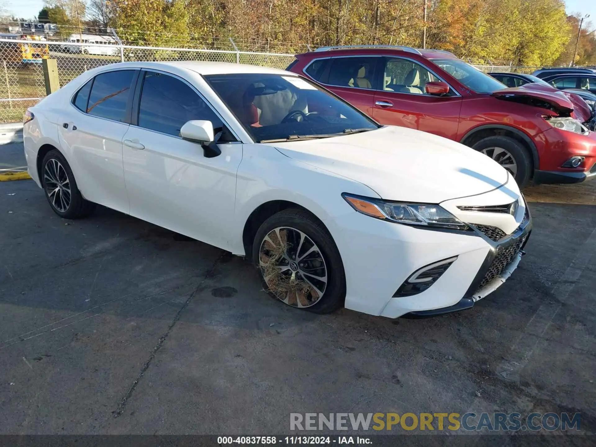 1 Photograph of a damaged car 4T1B11HK3KU189056 TOYOTA CAMRY 2019