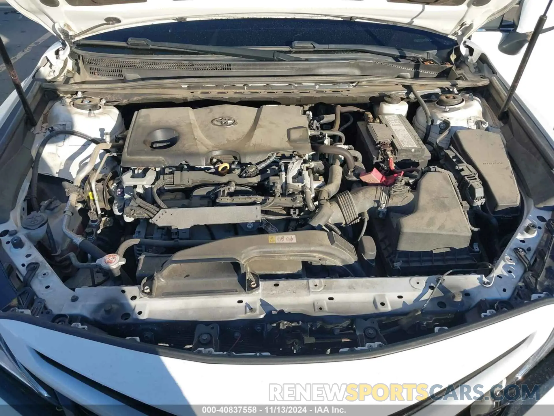 10 Photograph of a damaged car 4T1B11HK3KU189056 TOYOTA CAMRY 2019