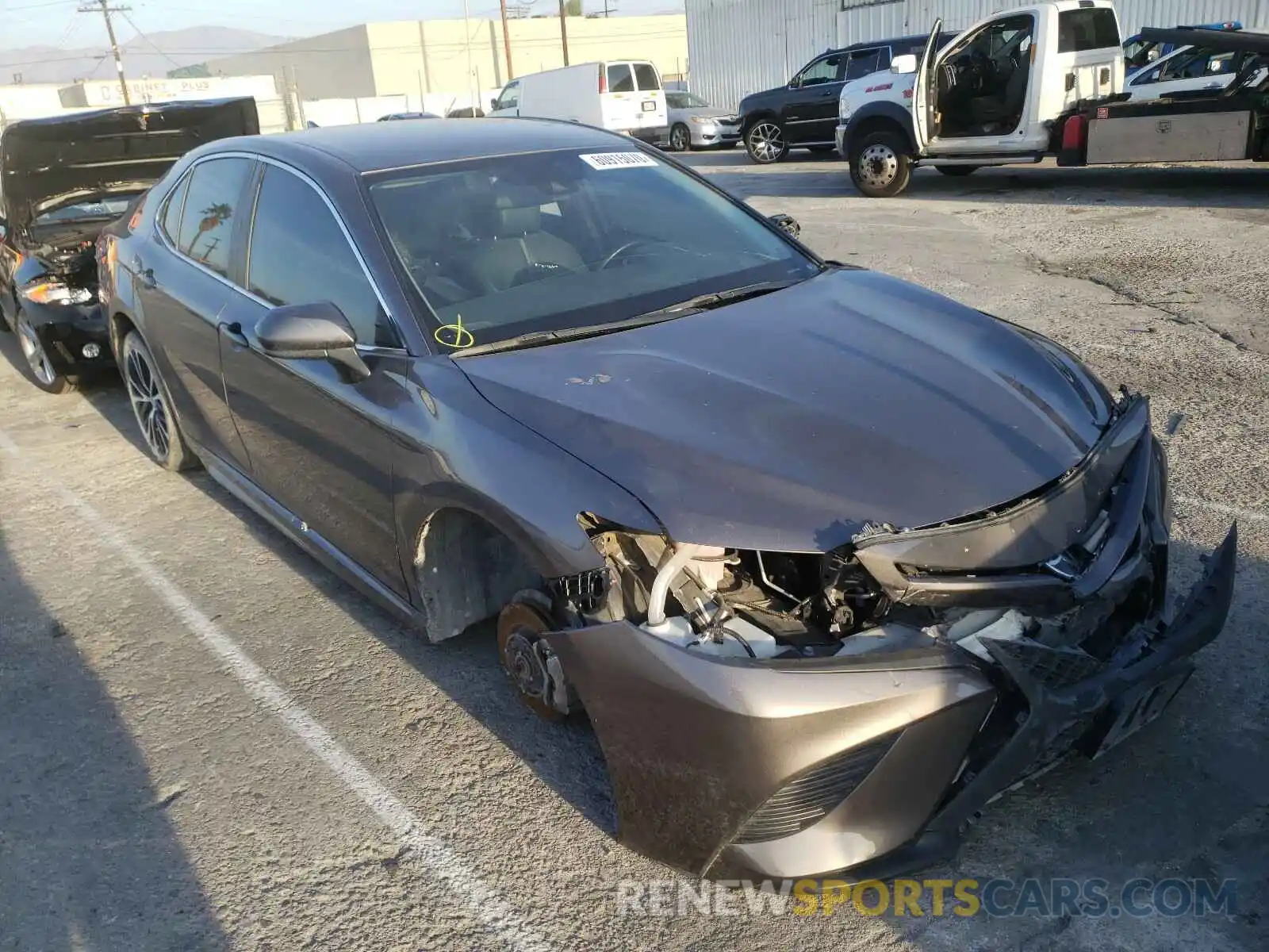 1 Photograph of a damaged car 4T1B11HK3KU189736 TOYOTA CAMRY 2019