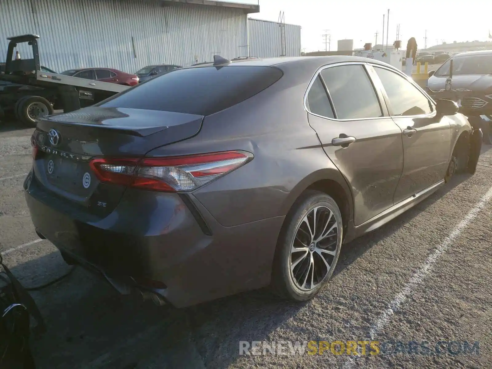 4 Photograph of a damaged car 4T1B11HK3KU189736 TOYOTA CAMRY 2019