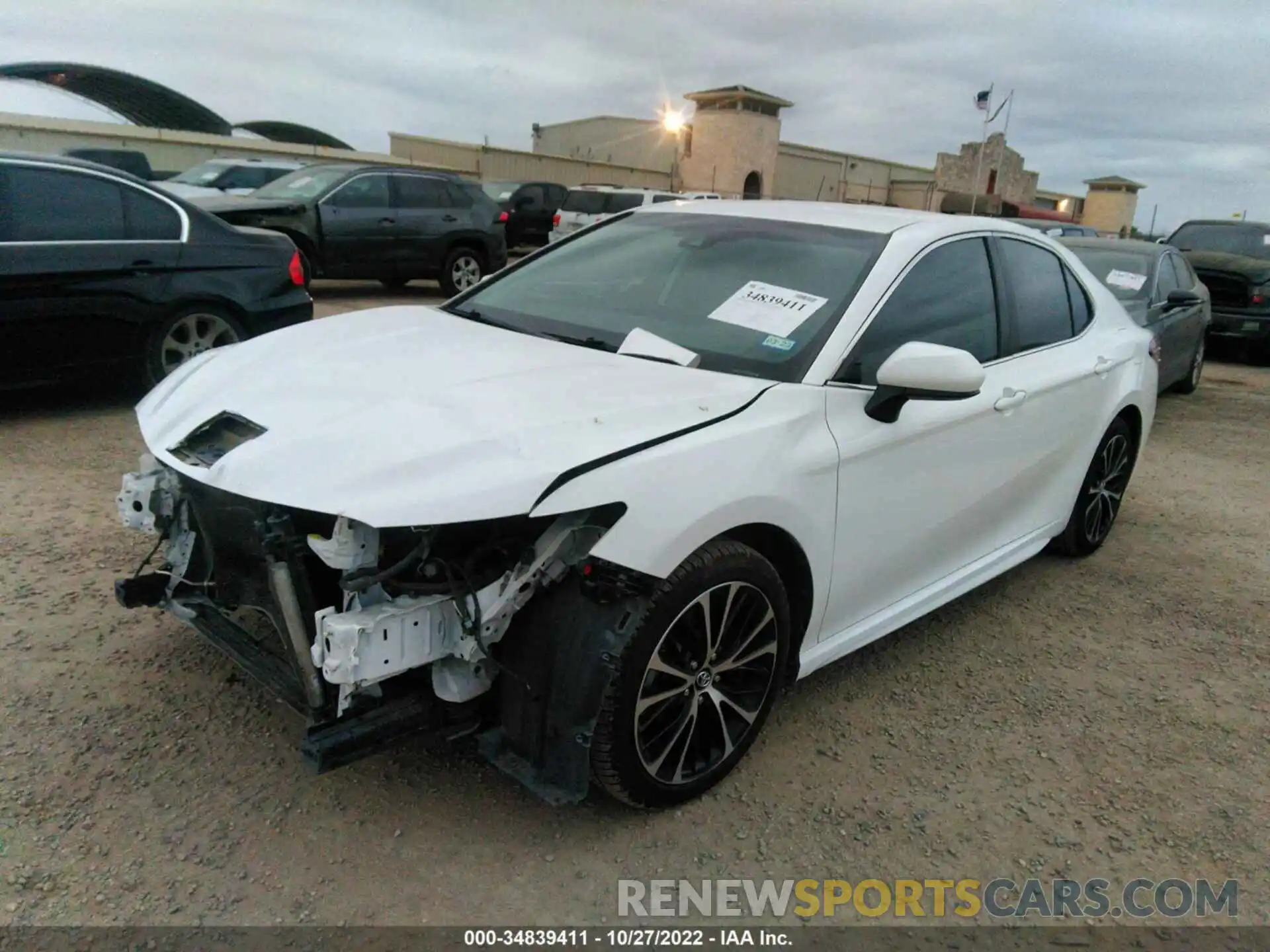 2 Photograph of a damaged car 4T1B11HK3KU204817 TOYOTA CAMRY 2019